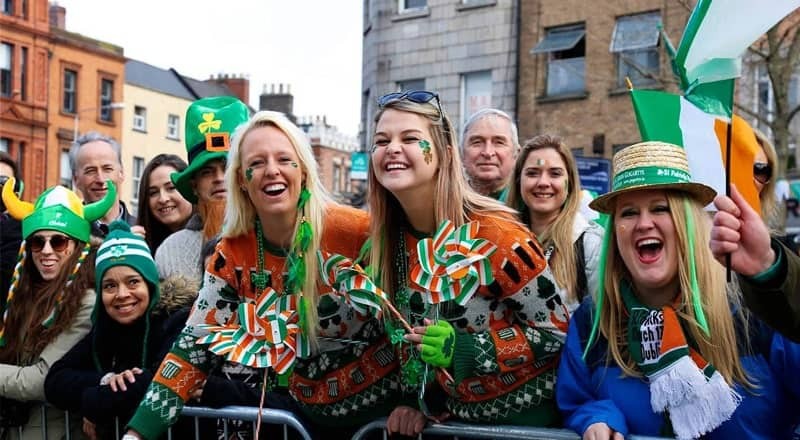 why is orange offensive on St Patricks day - traditions